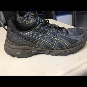 Men’s Asics gel venture 7 used size 9 1/2